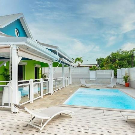 Villa De Standing Avec Piscine Au Gosier 哥西尔 外观 照片