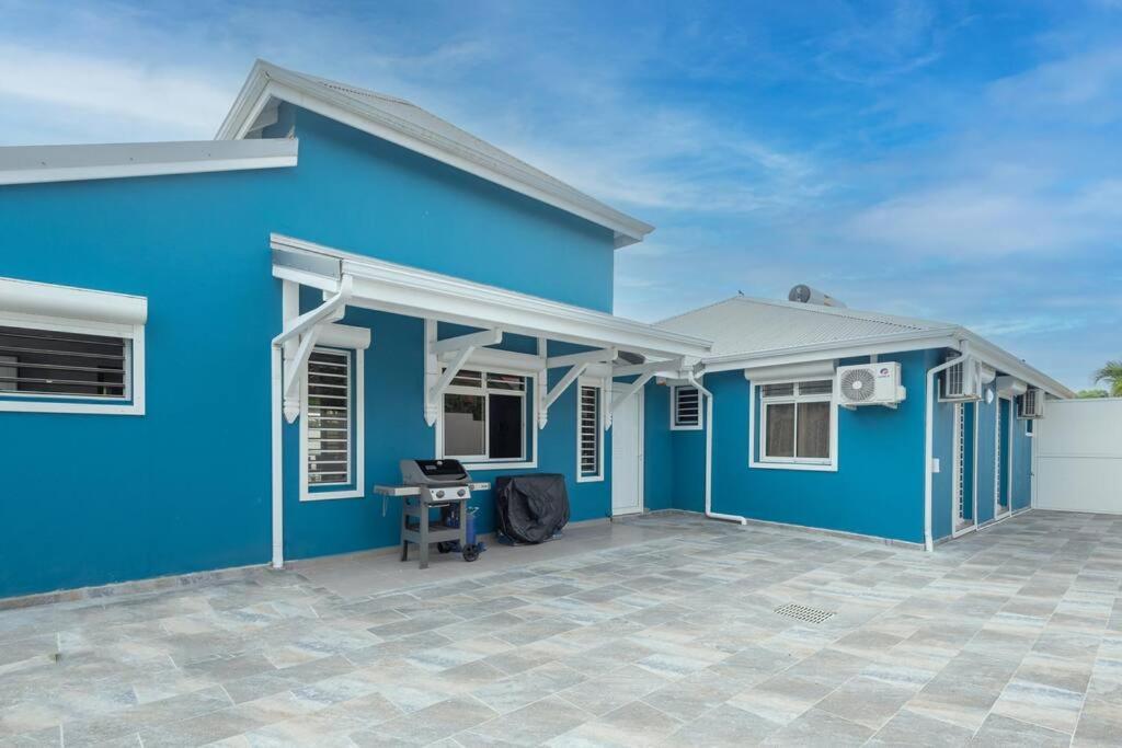 Villa De Standing Avec Piscine Au Gosier 哥西尔 外观 照片